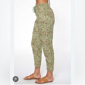 O'Neill Green Floral Ankle Pants